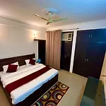 Al Taj Homestay Agra