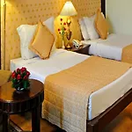 Capital O 16800 Hotel Utkash Vilas