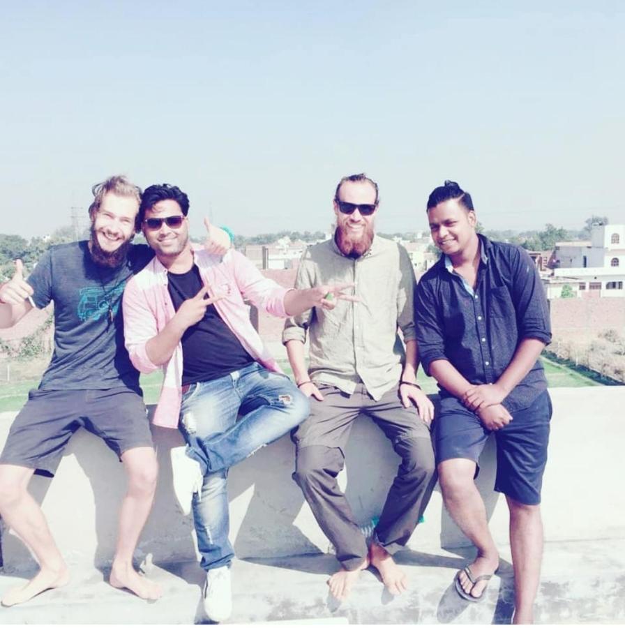 Homestay The Hangout Agra *
