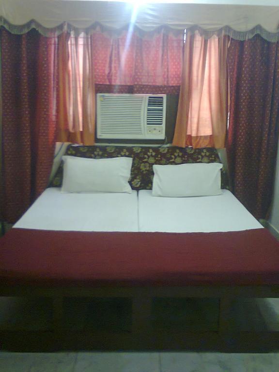 Hotel Aditya Palace