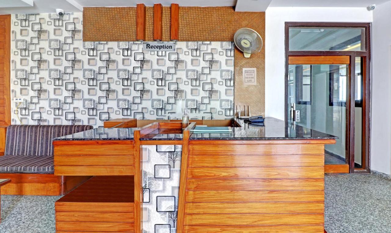 Capital O 46229 Hotel The Golden Bird Agra (Uttar Pradesh)