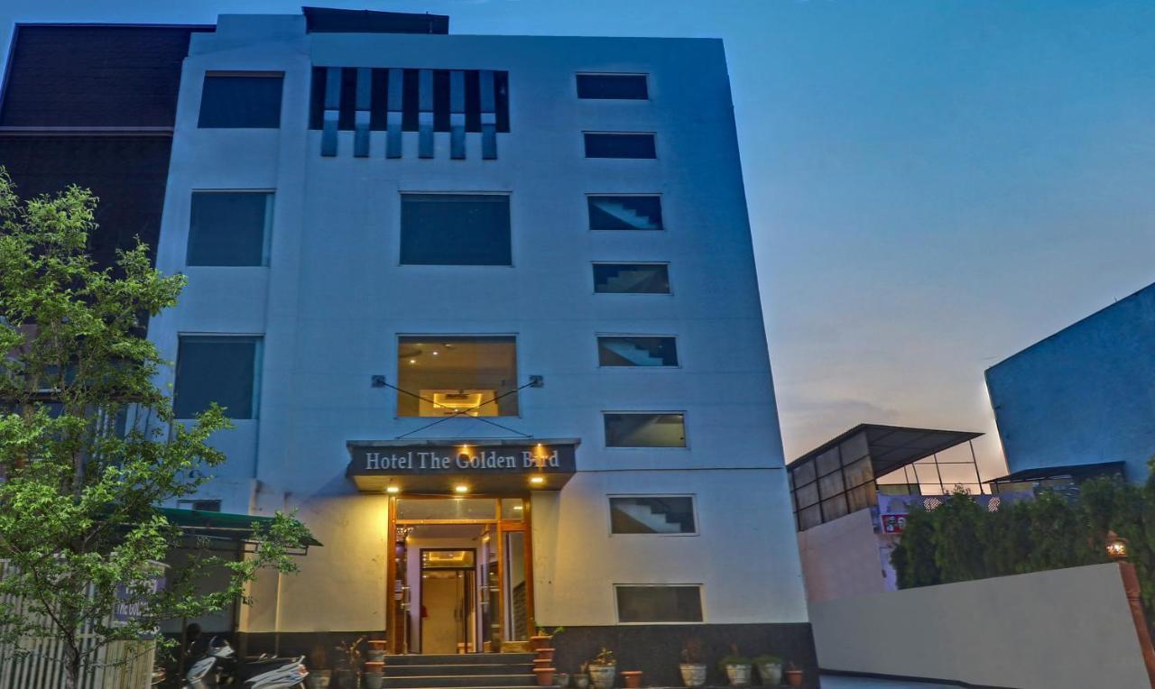 Hotel Capital O 46229 Hotel The Golden Bird 3*