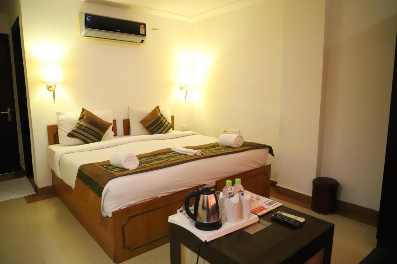 Tara Palace By Goyal Hotel 3*