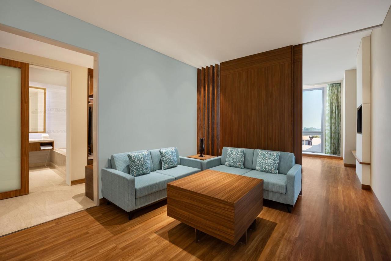 Fairfield By Marriott Hotel 4*