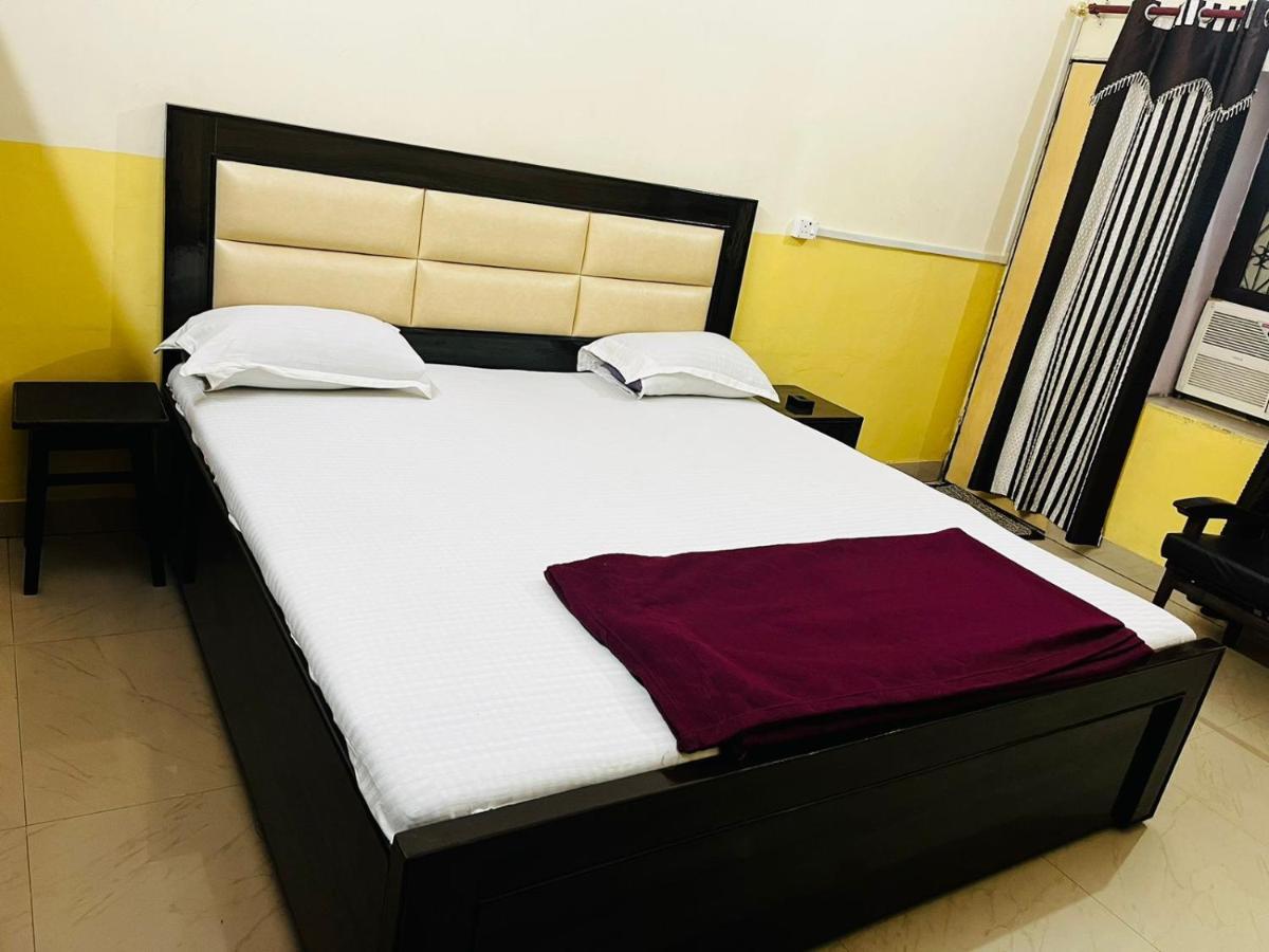 Hotel Dinesh Agra (Uttar Pradesh)