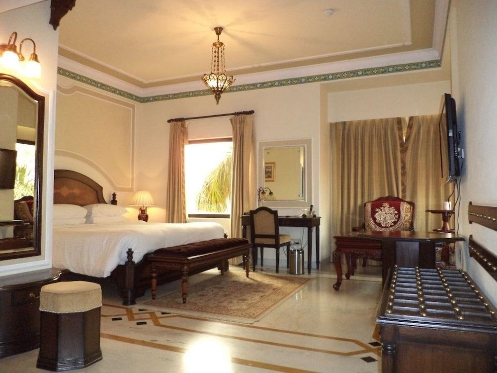 Resort Orient Taj N
