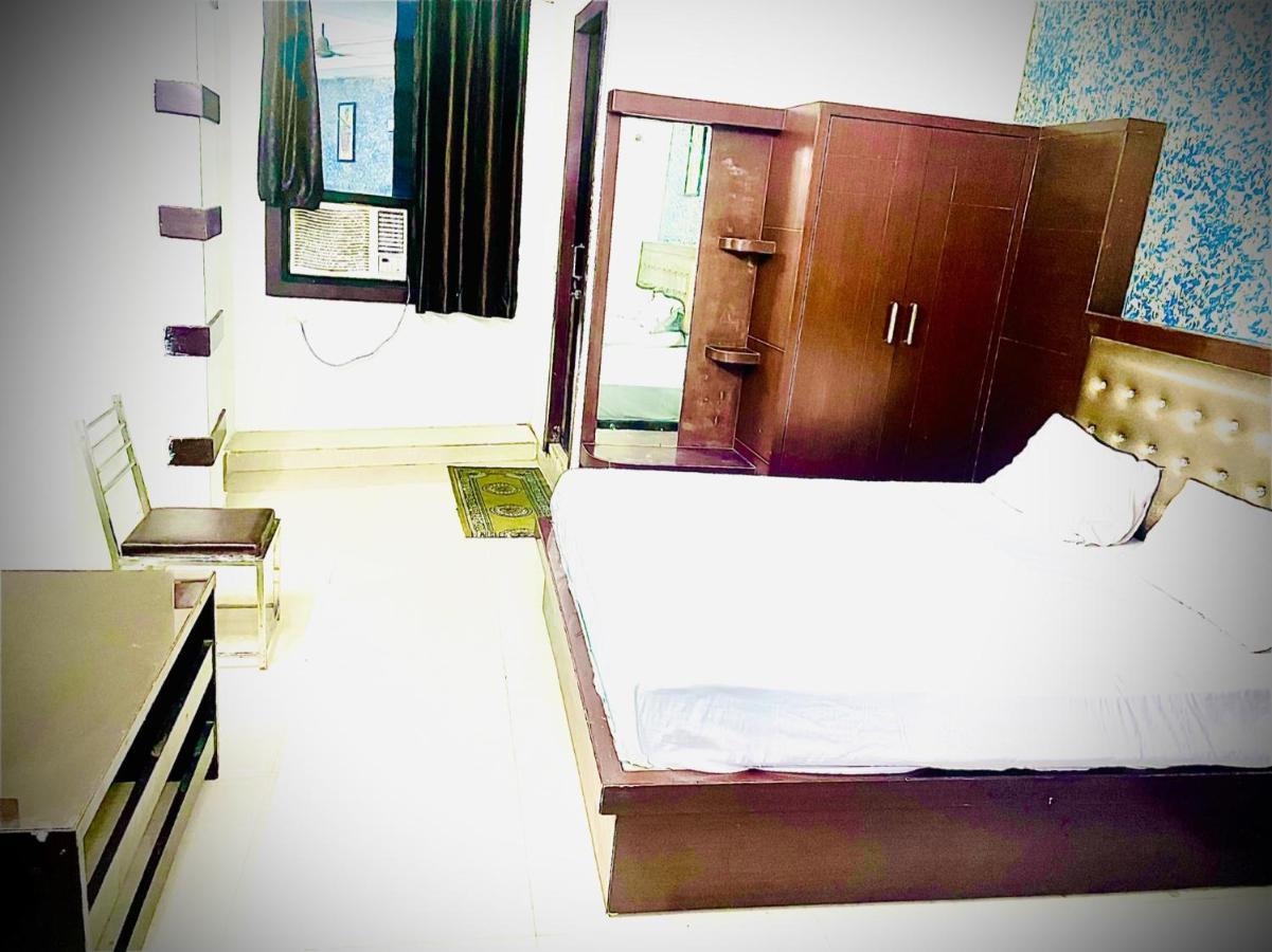 Boston Br03 Hotel Agra (Uttar Pradesh)