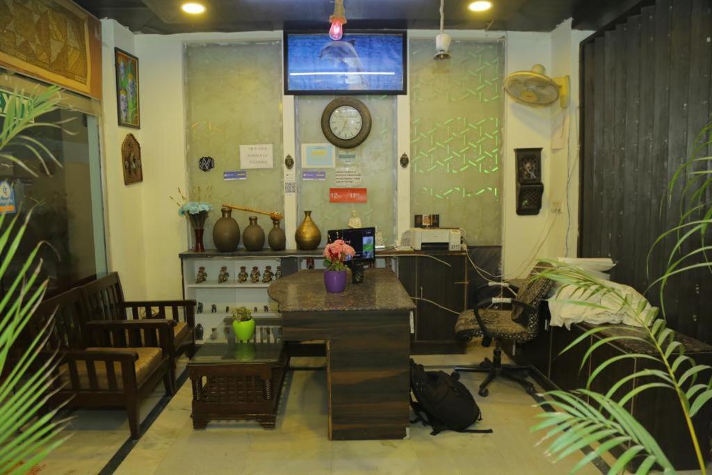 Wonderland By Bri Family Hotel Agra (Uttar Pradesh)
