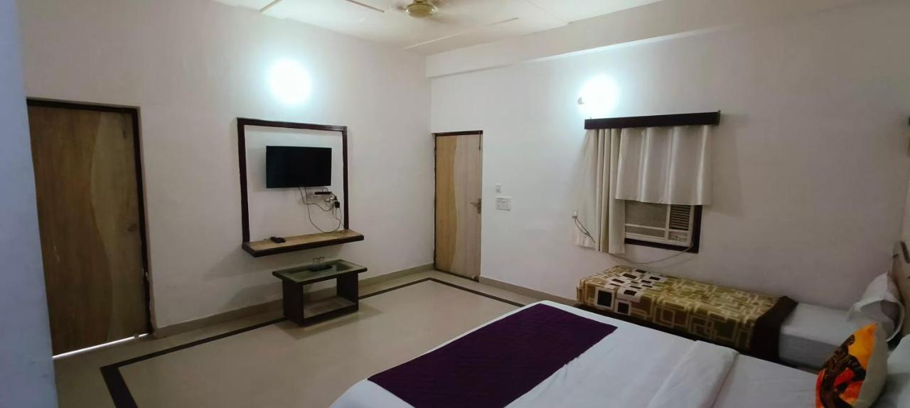Premium Golden Bird Hotel 3*