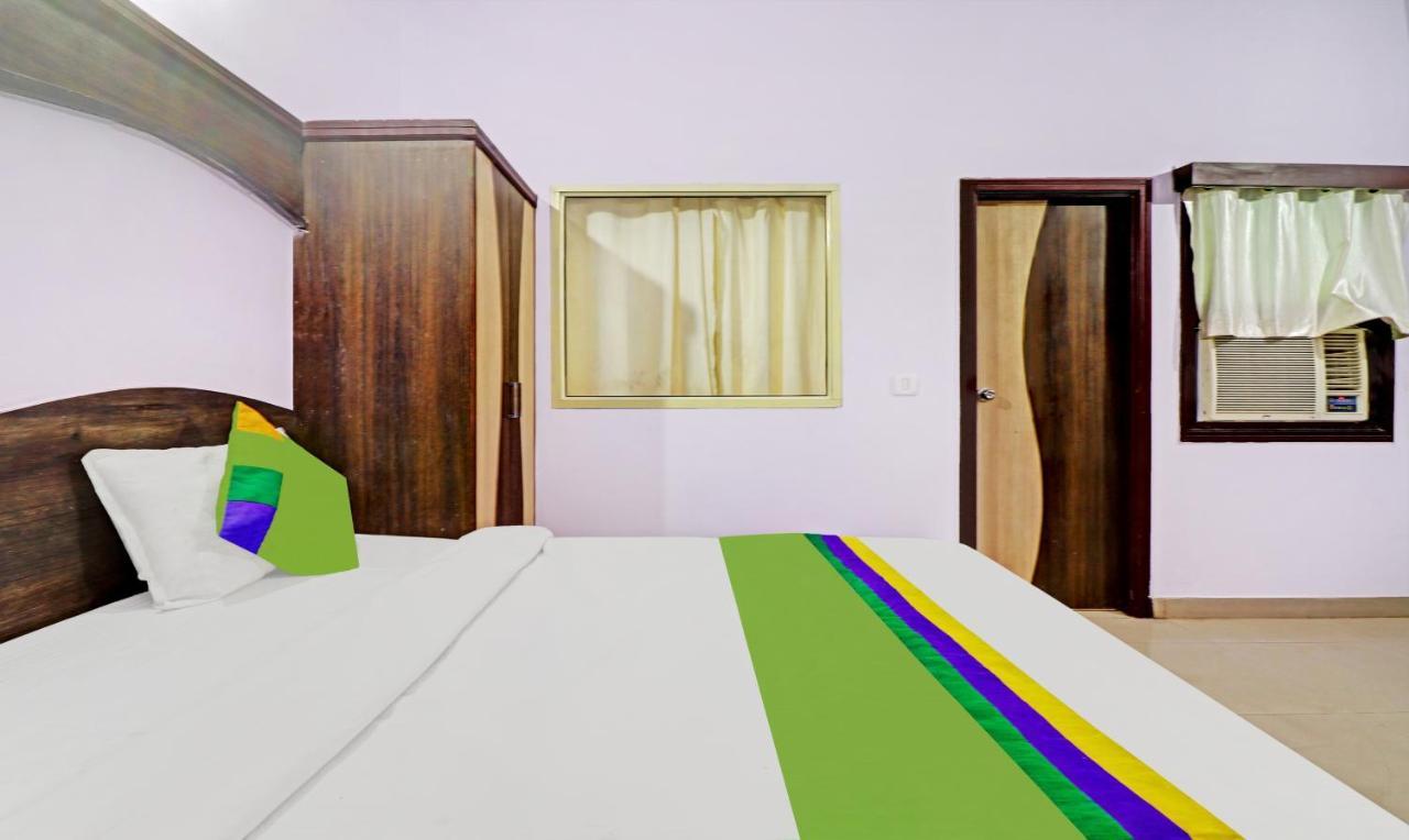 Premium Golden Bird Hotel