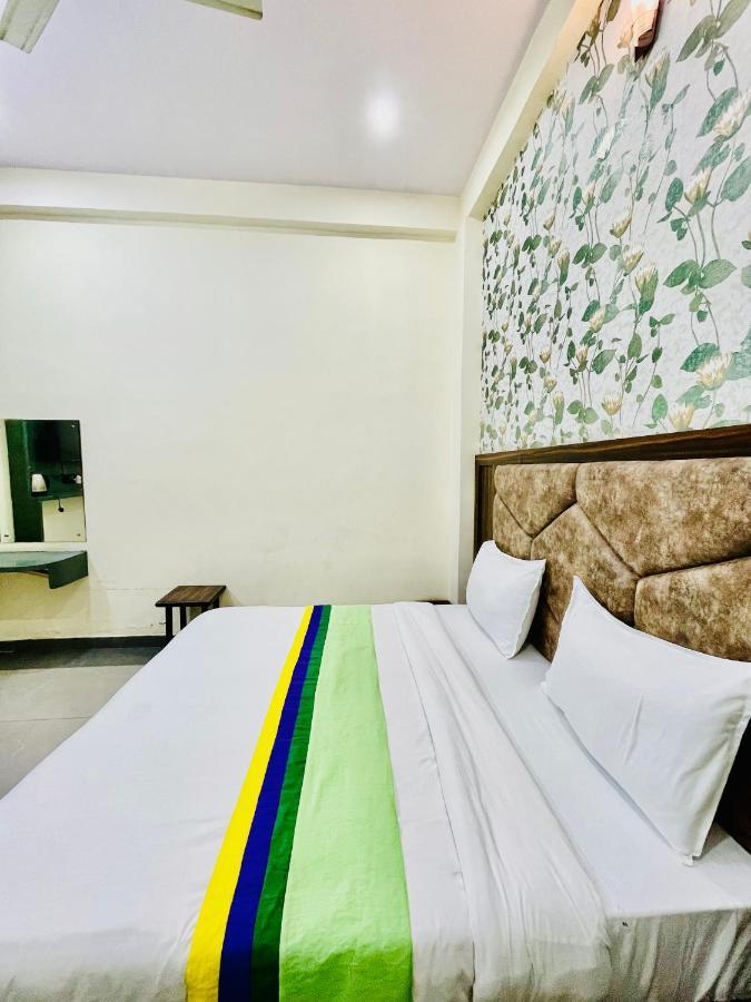 Urban Star Hotel
