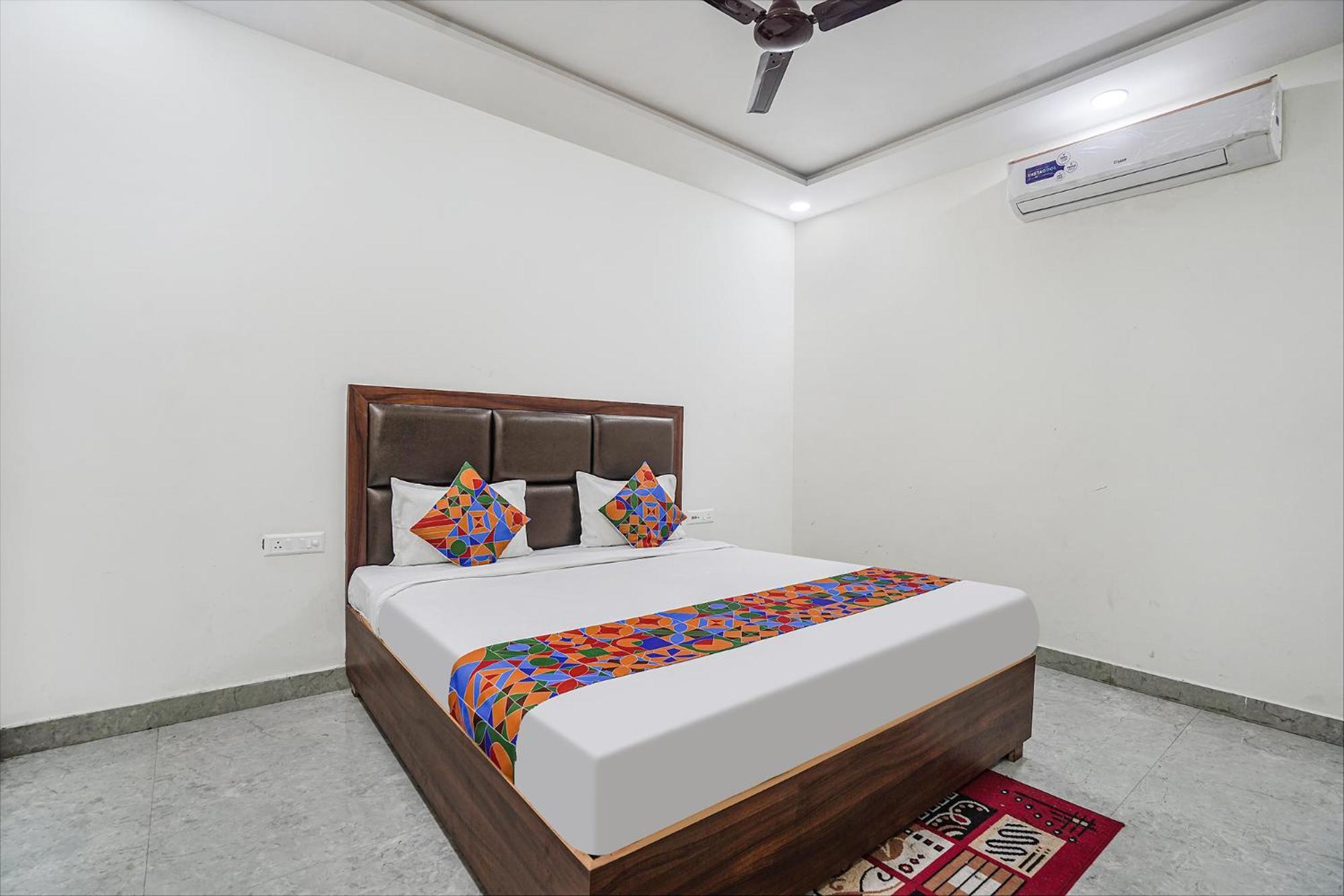 Fabhotel Akash Hotel 3*