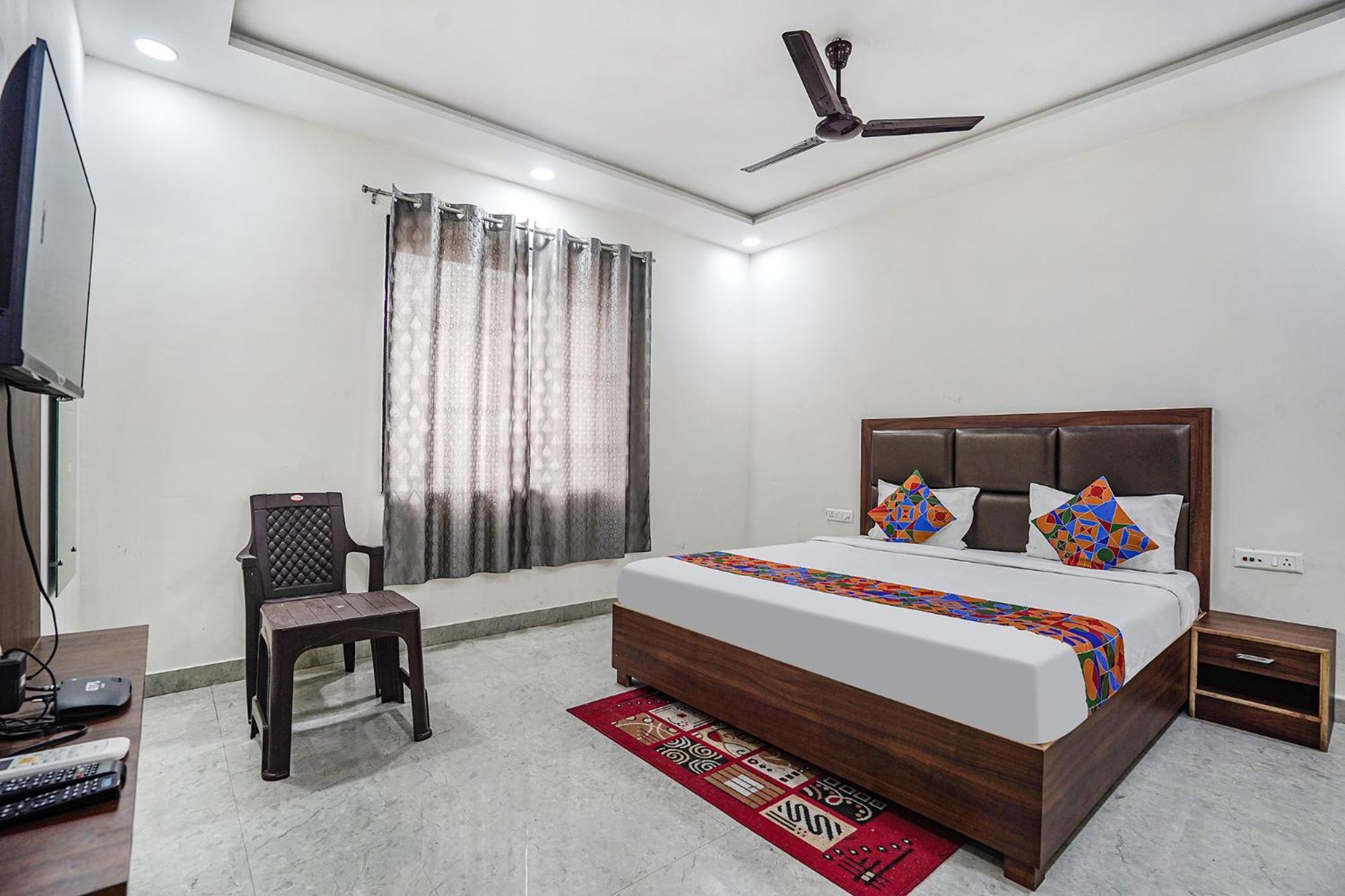 Fabhotel Akash Hotel 3*