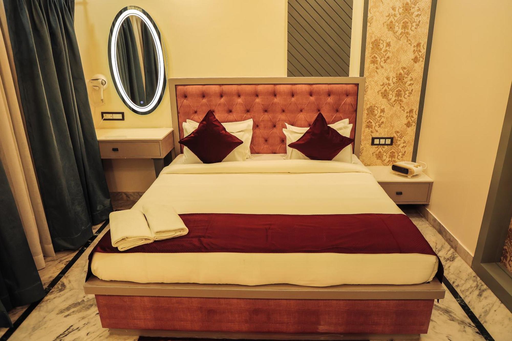 Apartment Anirudh