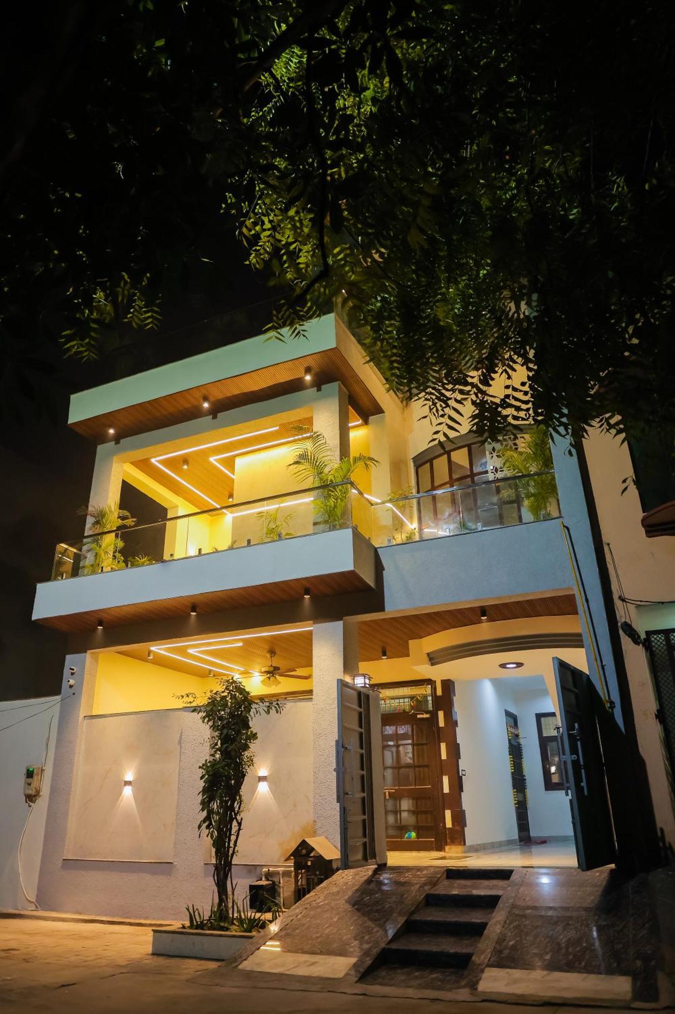 Apartment Anirudh