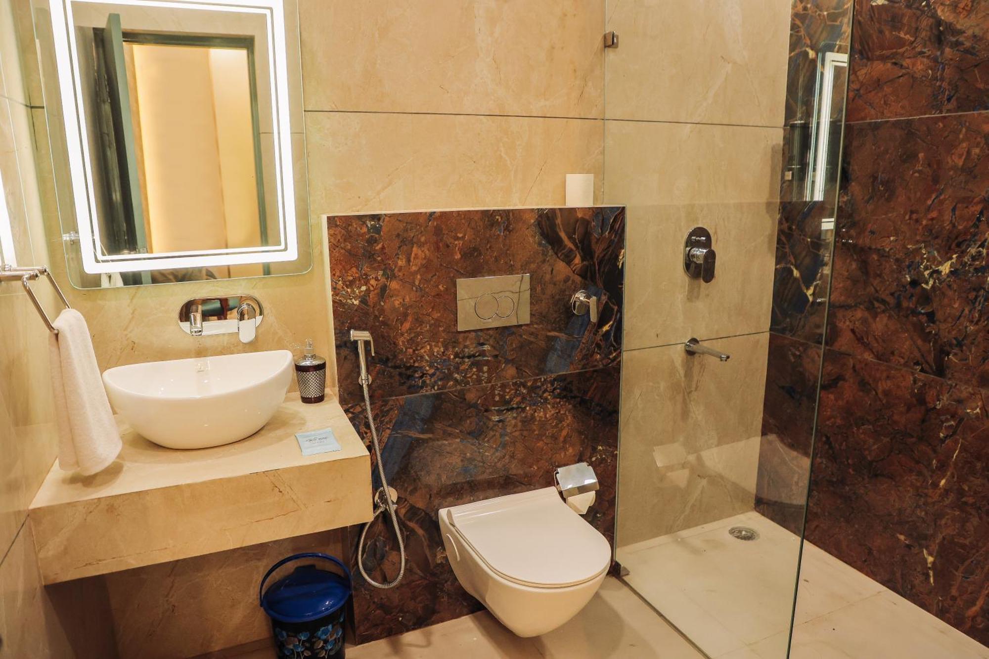 Apartment Anirudh