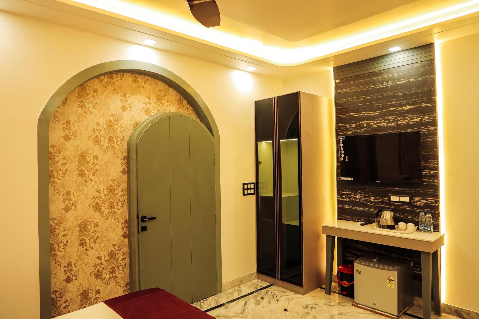 Apartment Anirudh Agra (Uttar Pradesh)