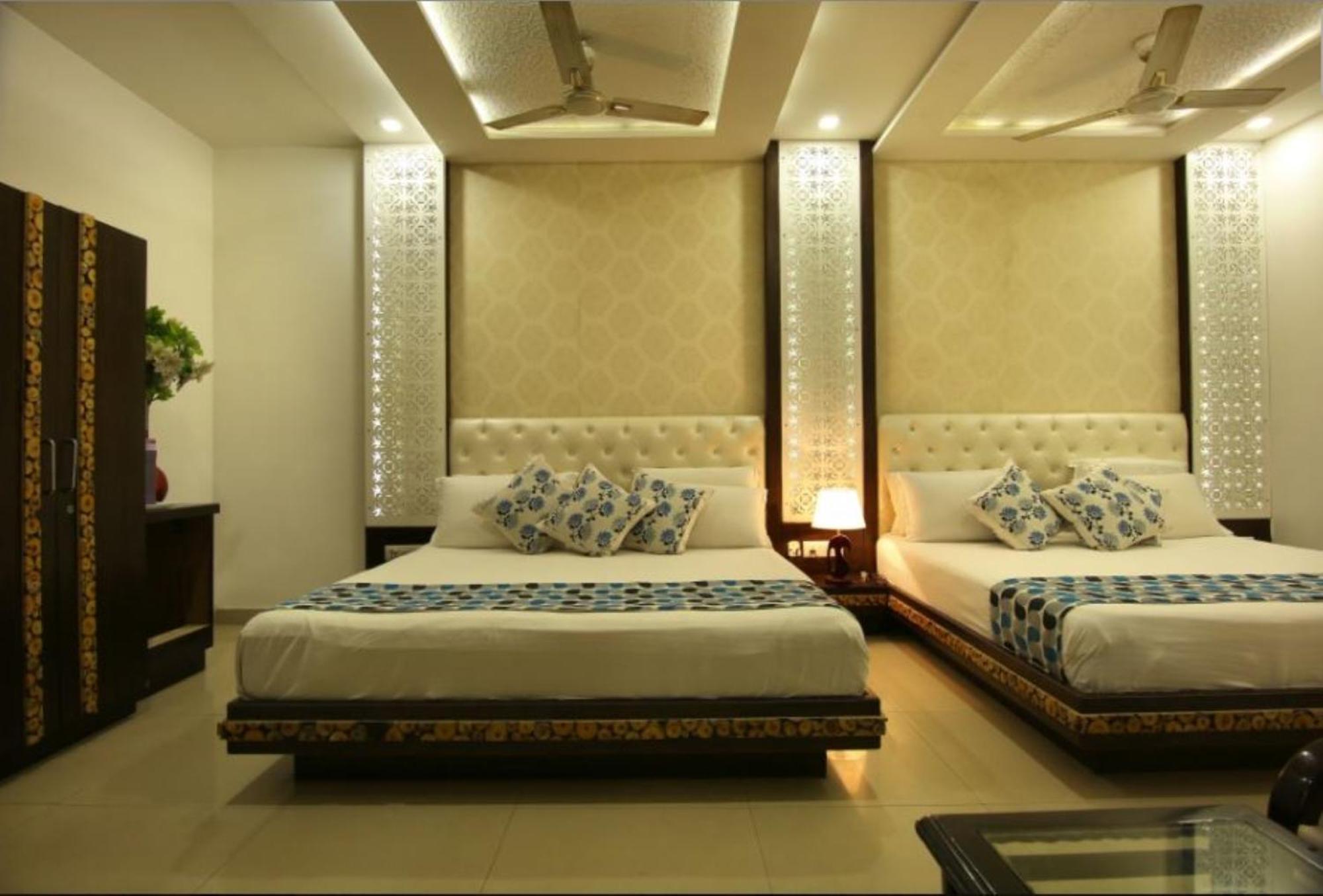 Riya Palace- Near Idgah Railway Station Agra Agra (Uttar Pradesh)