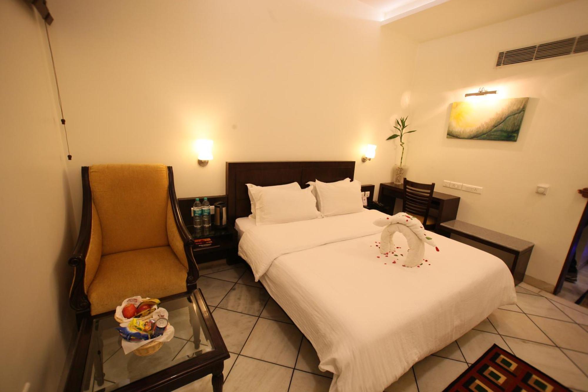 Taj Hotel 4*