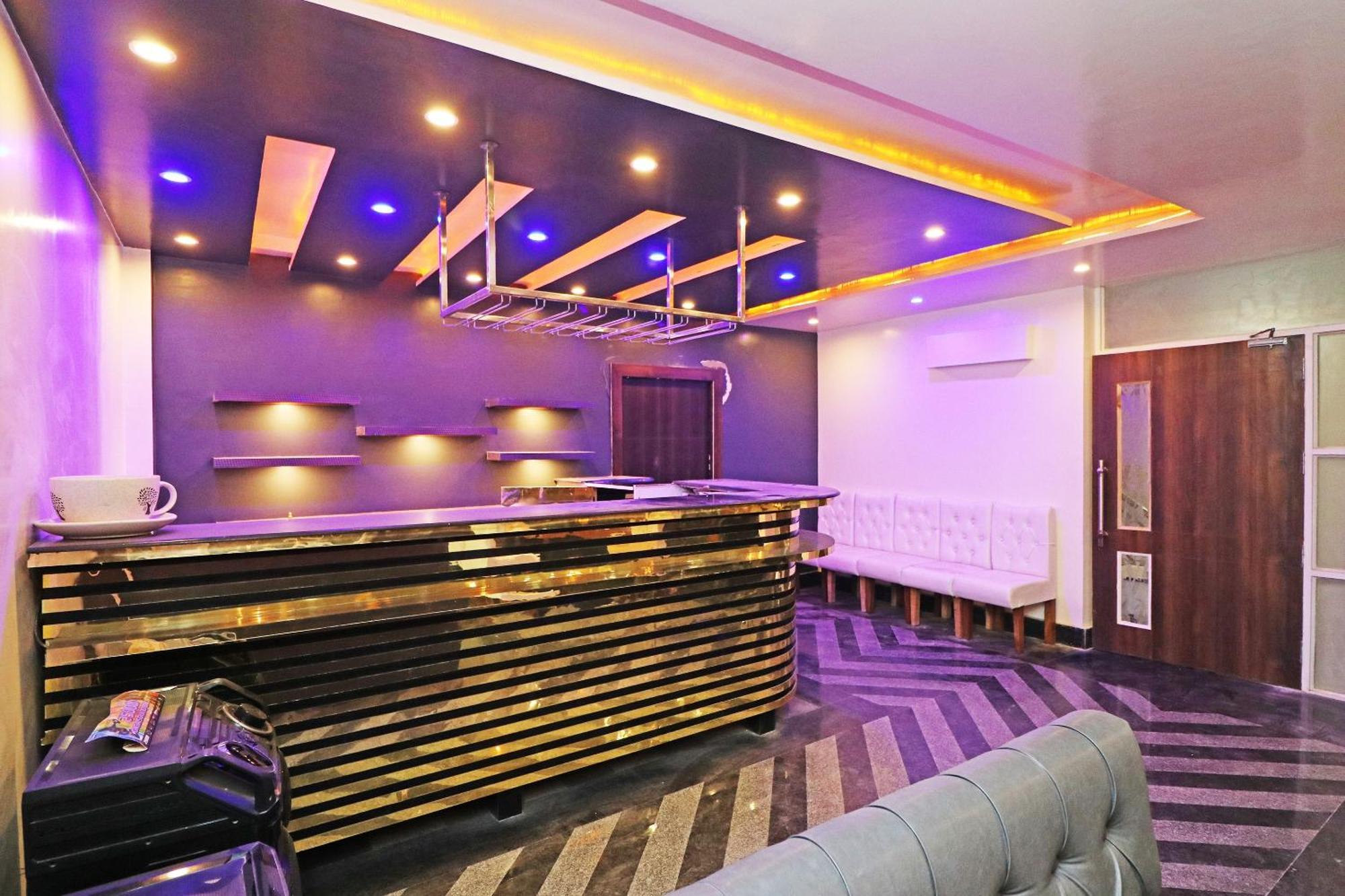 O Town House 3*