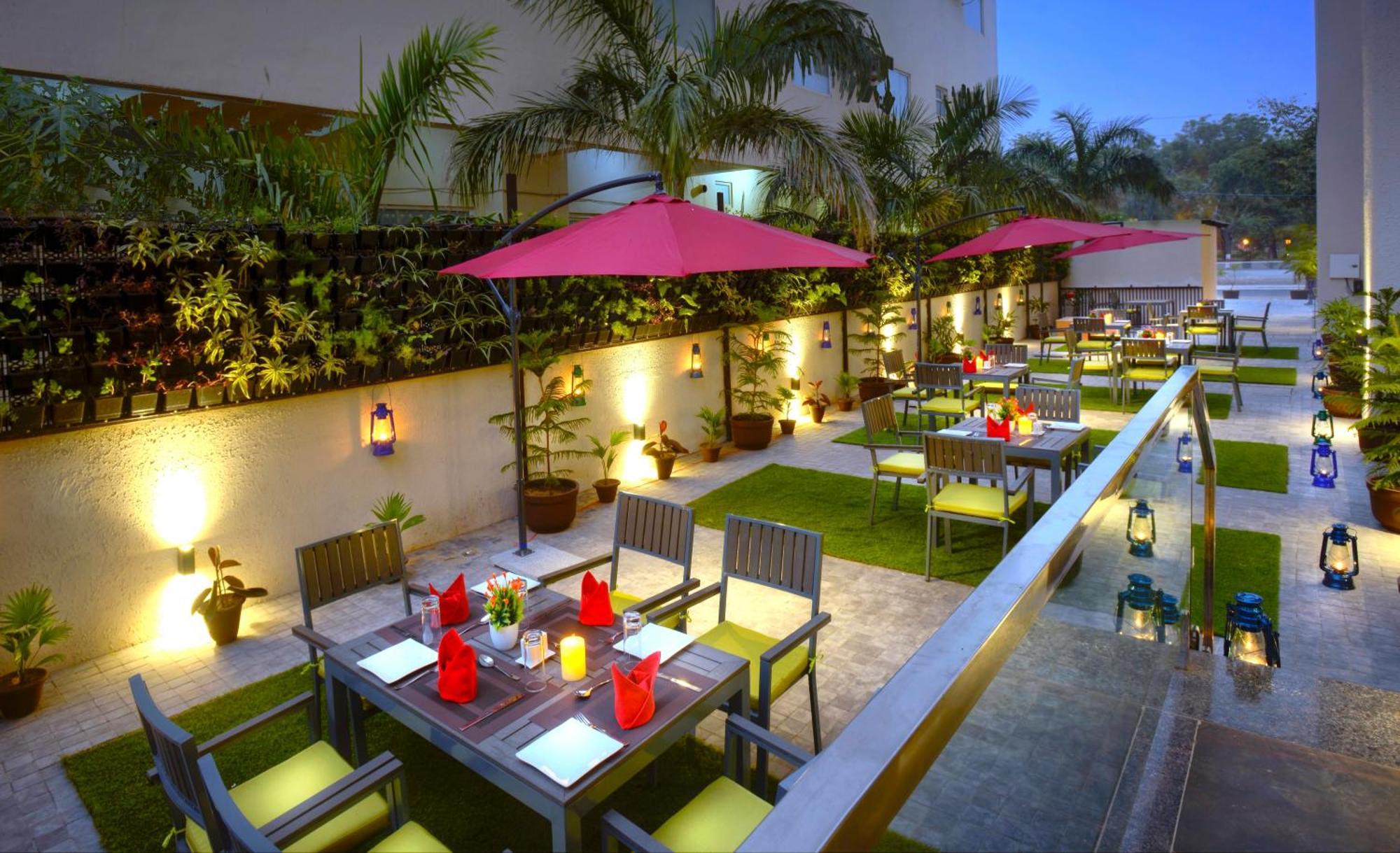 Golden Tulip Agra Hotel 4*