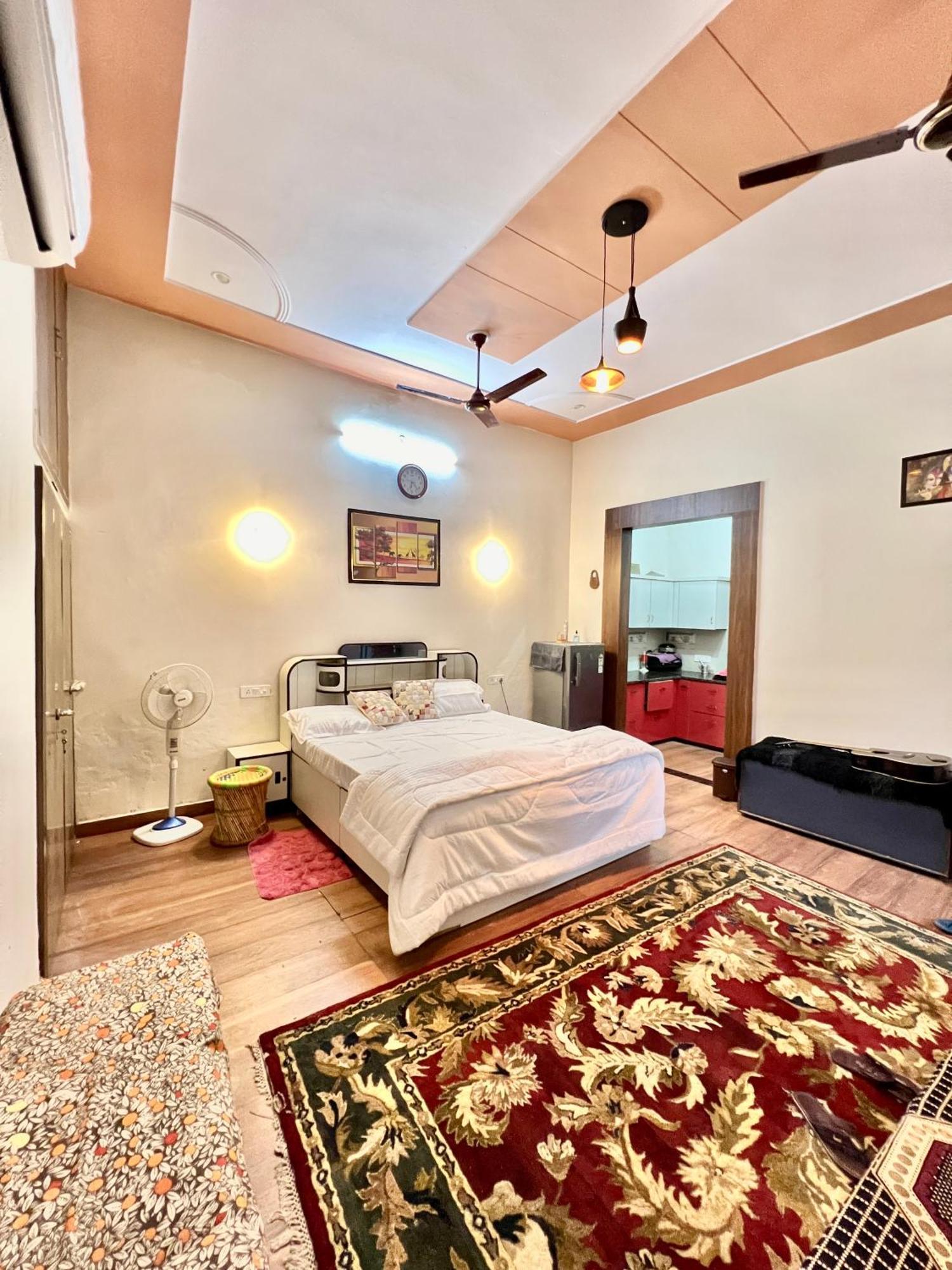 Serene Escape In Agra * Agra (Uttar Pradesh)