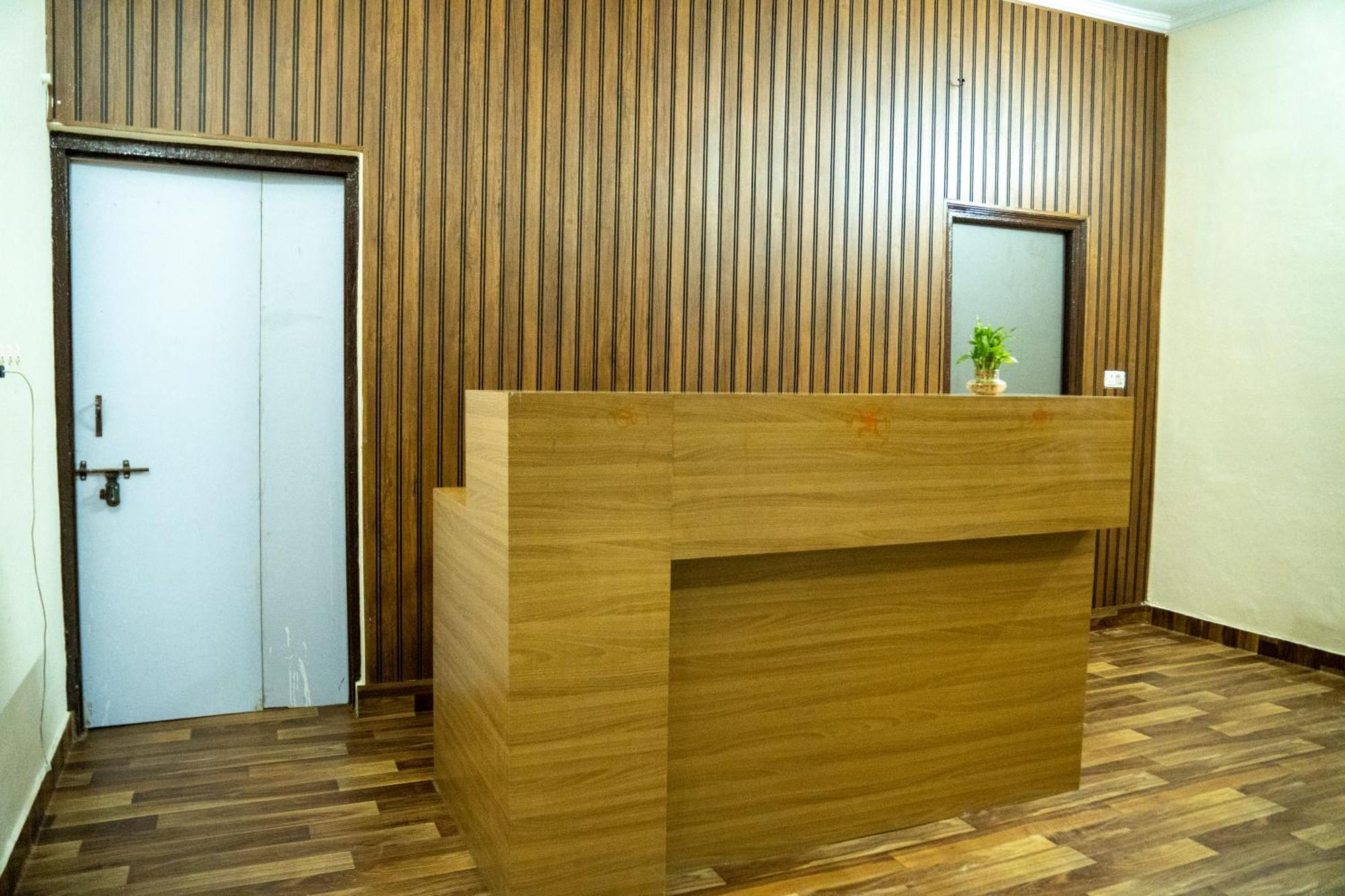 Astoria Elite Guest house Agra (Uttar Pradesh)