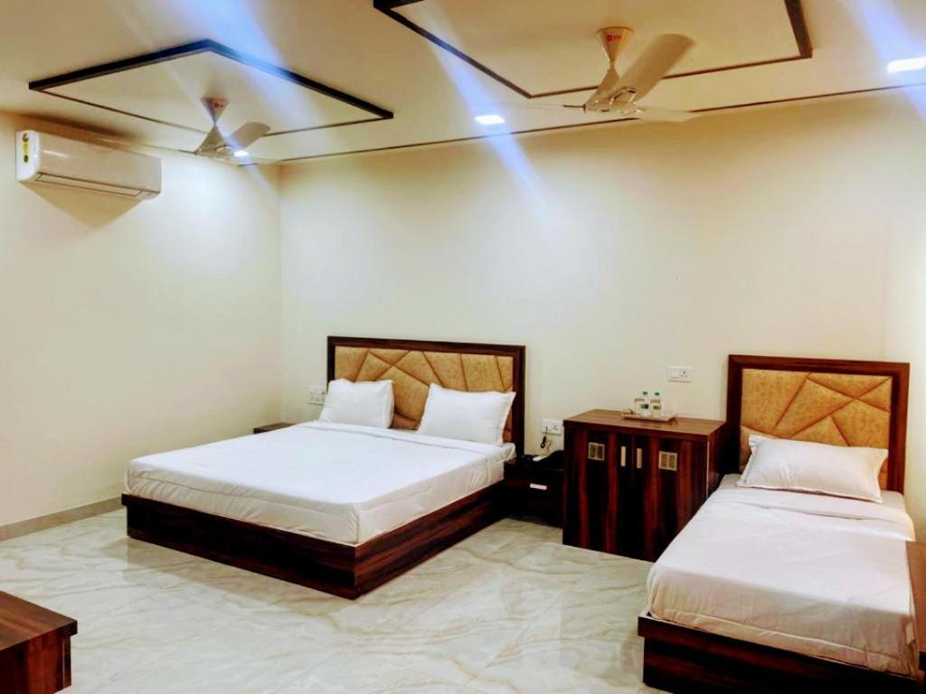 Guest house Vishu Premium Agra (Uttar Pradesh)