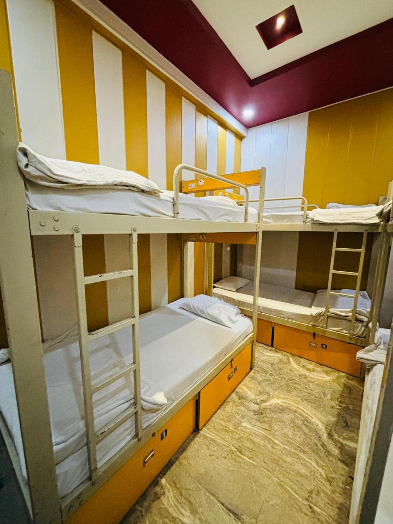 Hostel Friends & Hostel- Near Taj Mahal Agra (Uttar Pradesh)