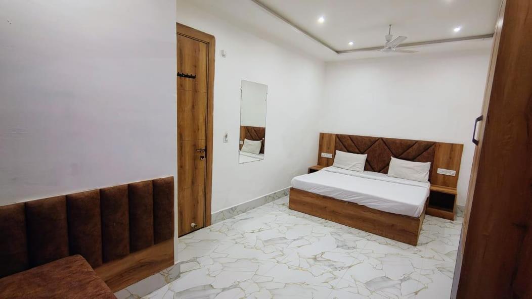 New Manya H S Homestay *