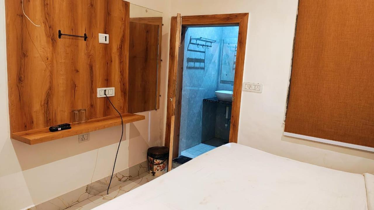 New Manya H S Homestay *