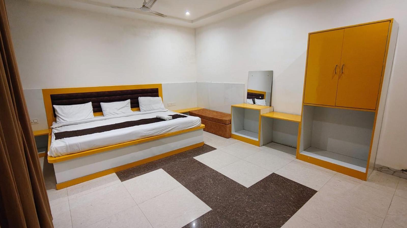 Homestay New Manya H S