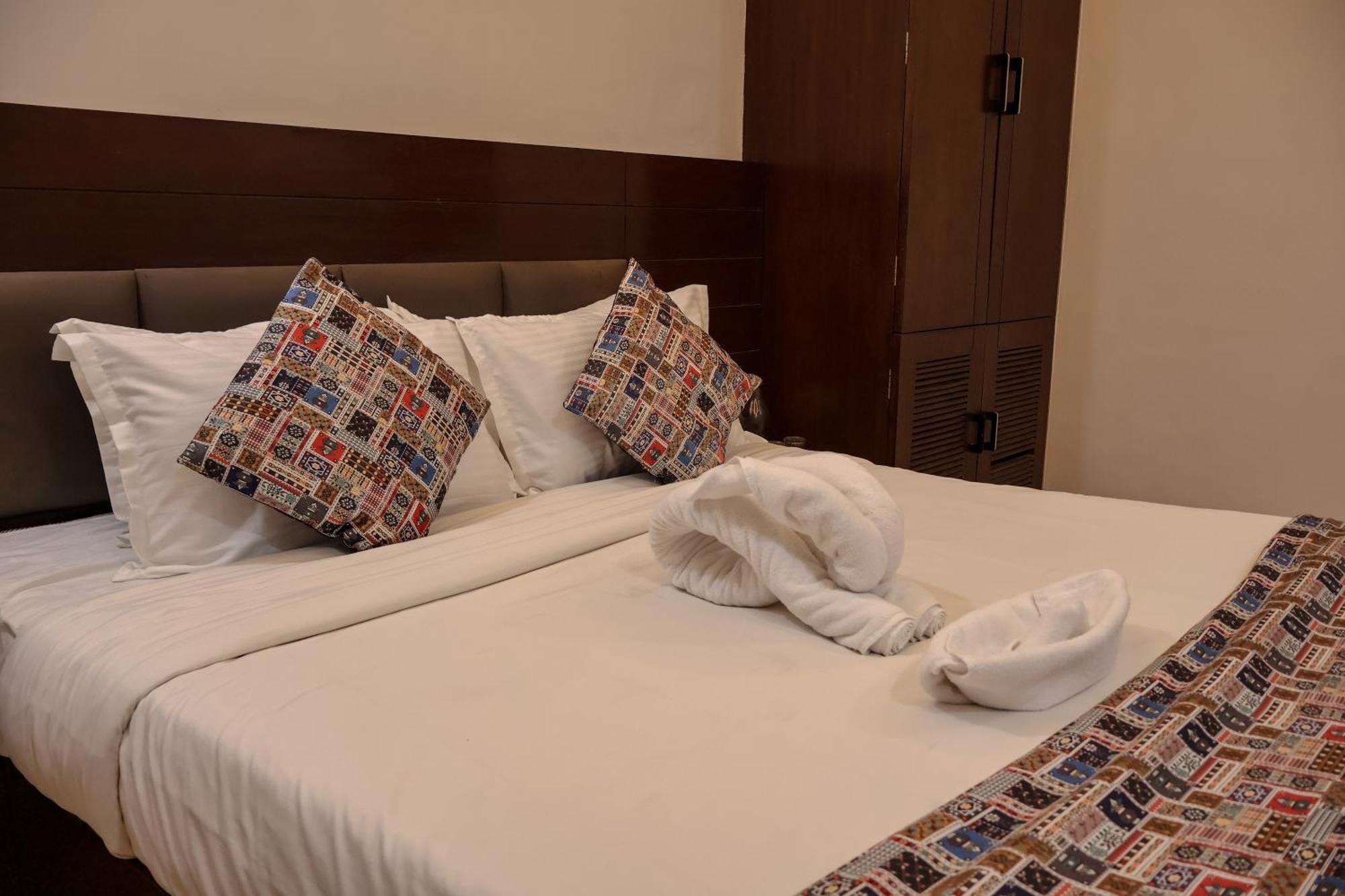 Hhw Hotel- Agra Hotel