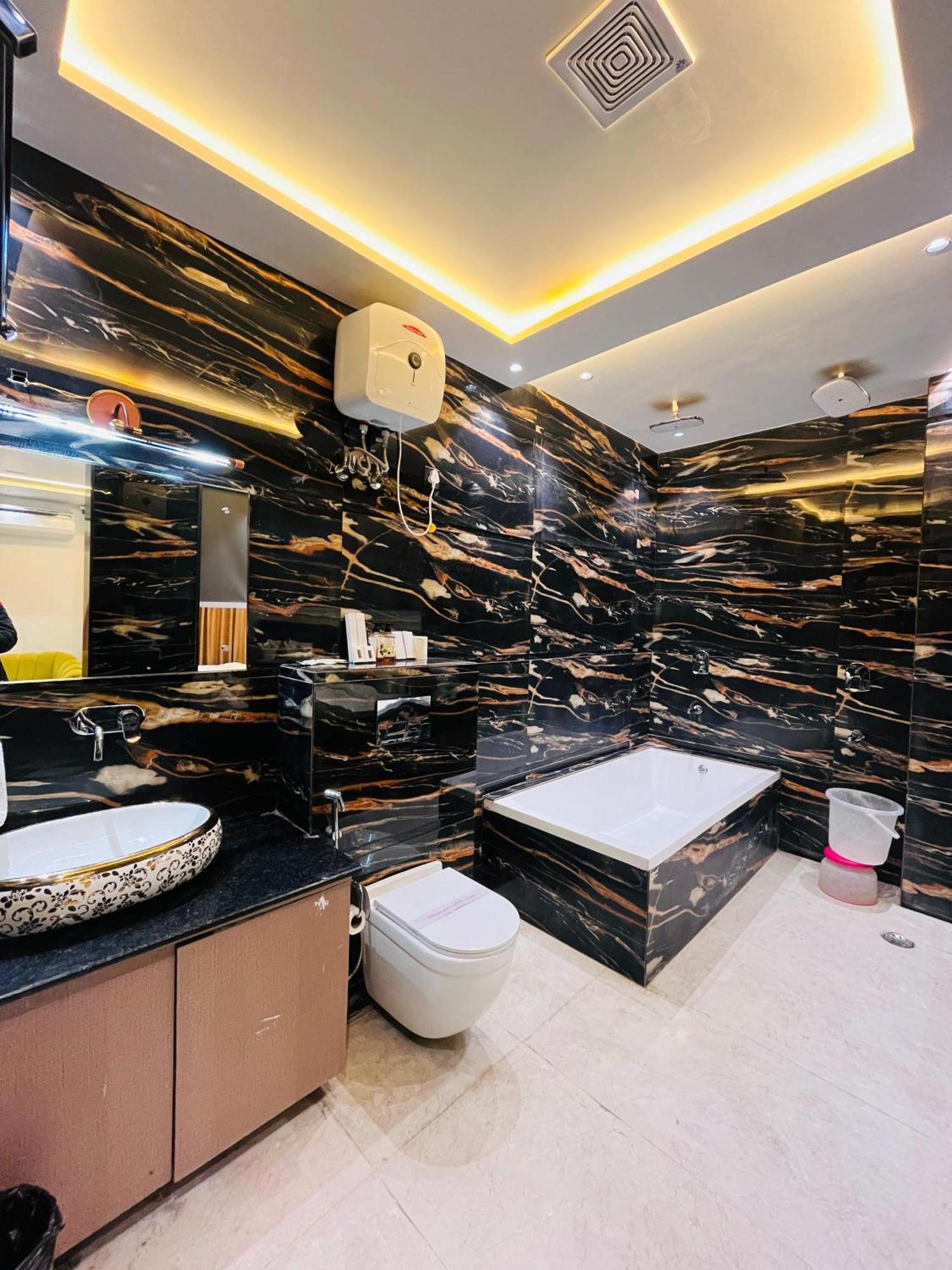 Hotel Taj Ronak Luxury - Agra Agra (Uttar Pradesh)