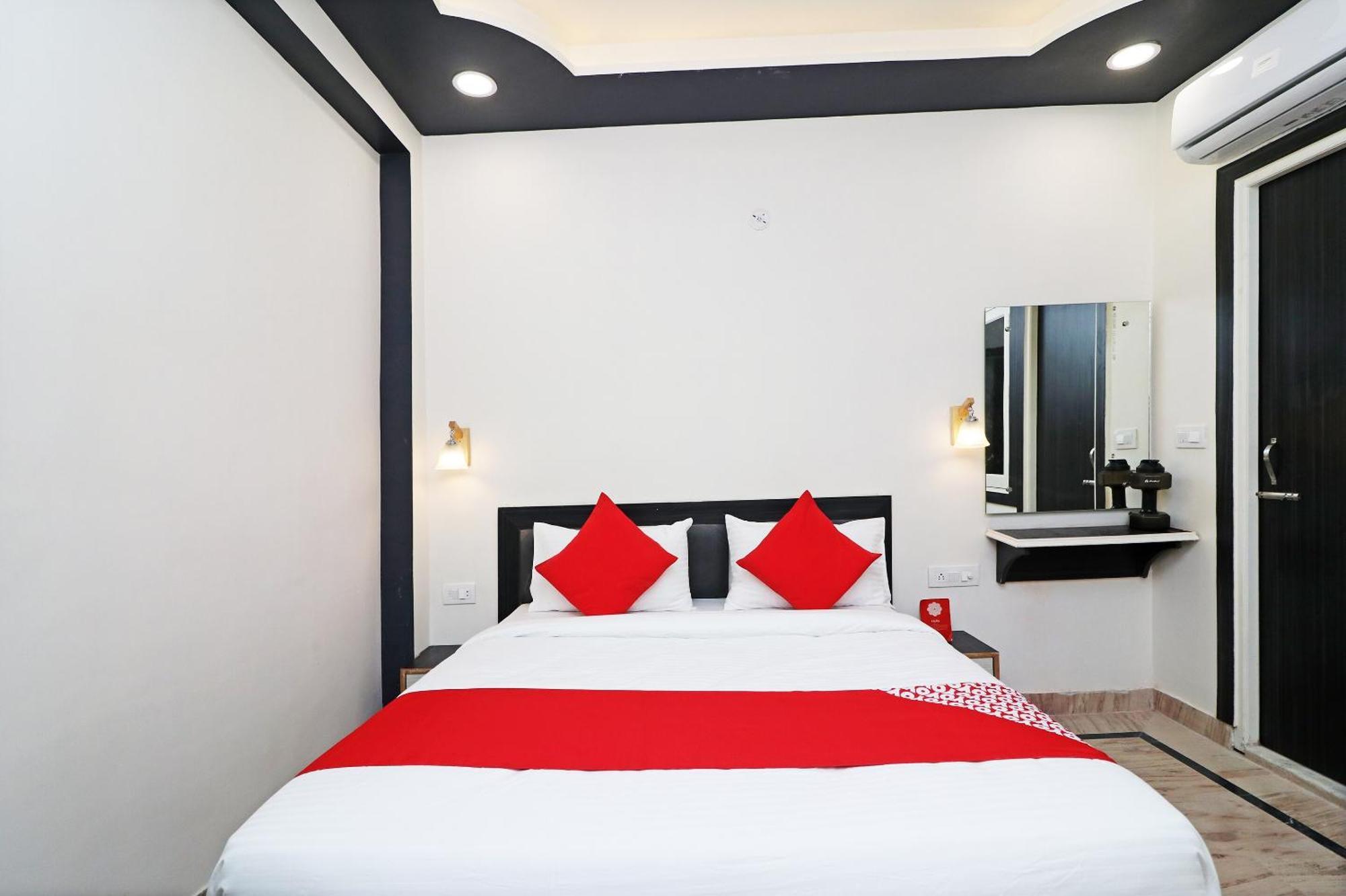 Hotel O Town House