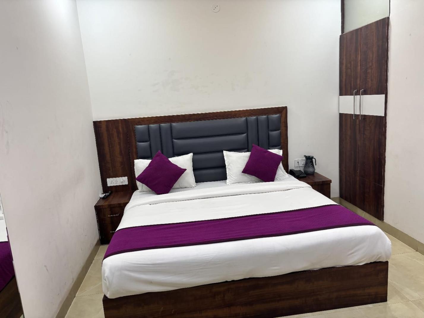 Ganga Palace - Dasaprakash Restuarant 4*