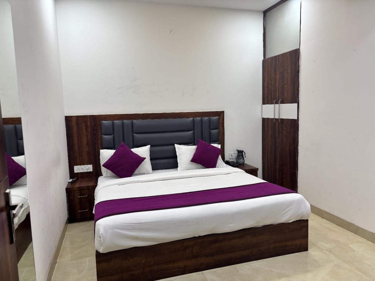 Hotel Ganga Palace - Dasaprakash Restuarant Agra (Uttar Pradesh)
