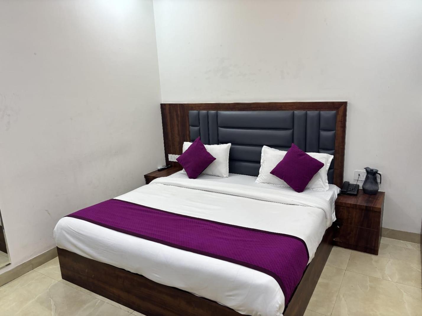 Ganga Palace - Dasaprakash Restuarant Hotel 4*