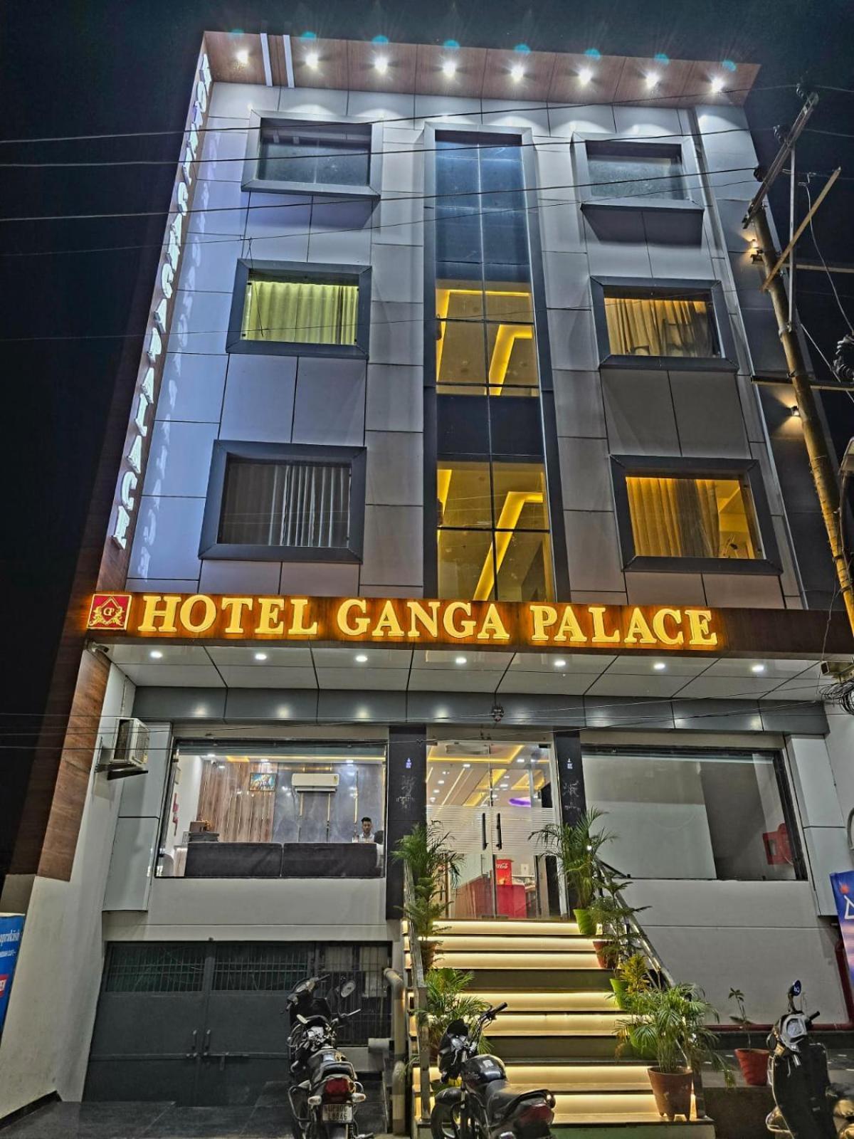 Ganga Palace - Dasaprakash Restuarant