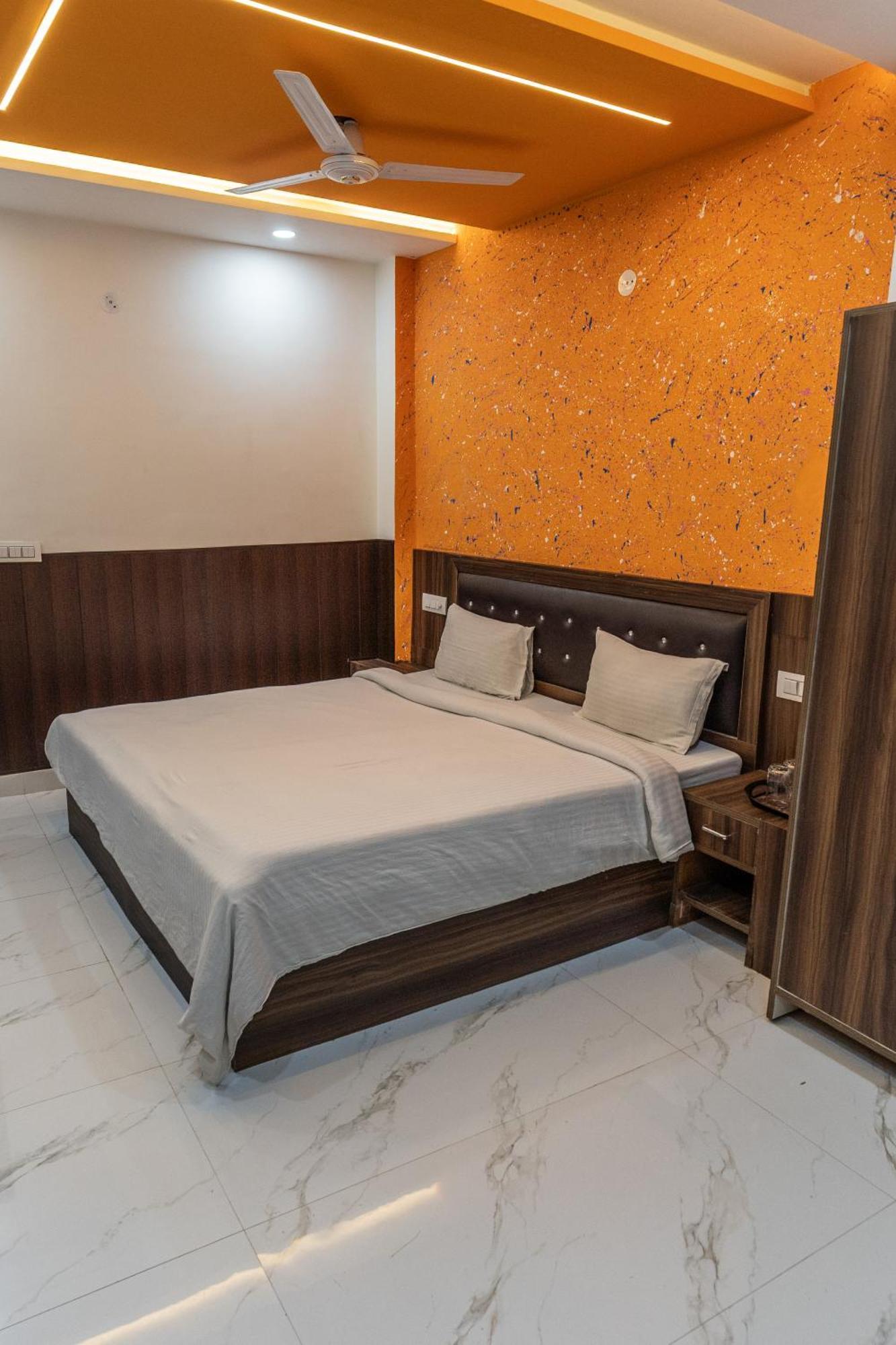 Big Brother Hostel