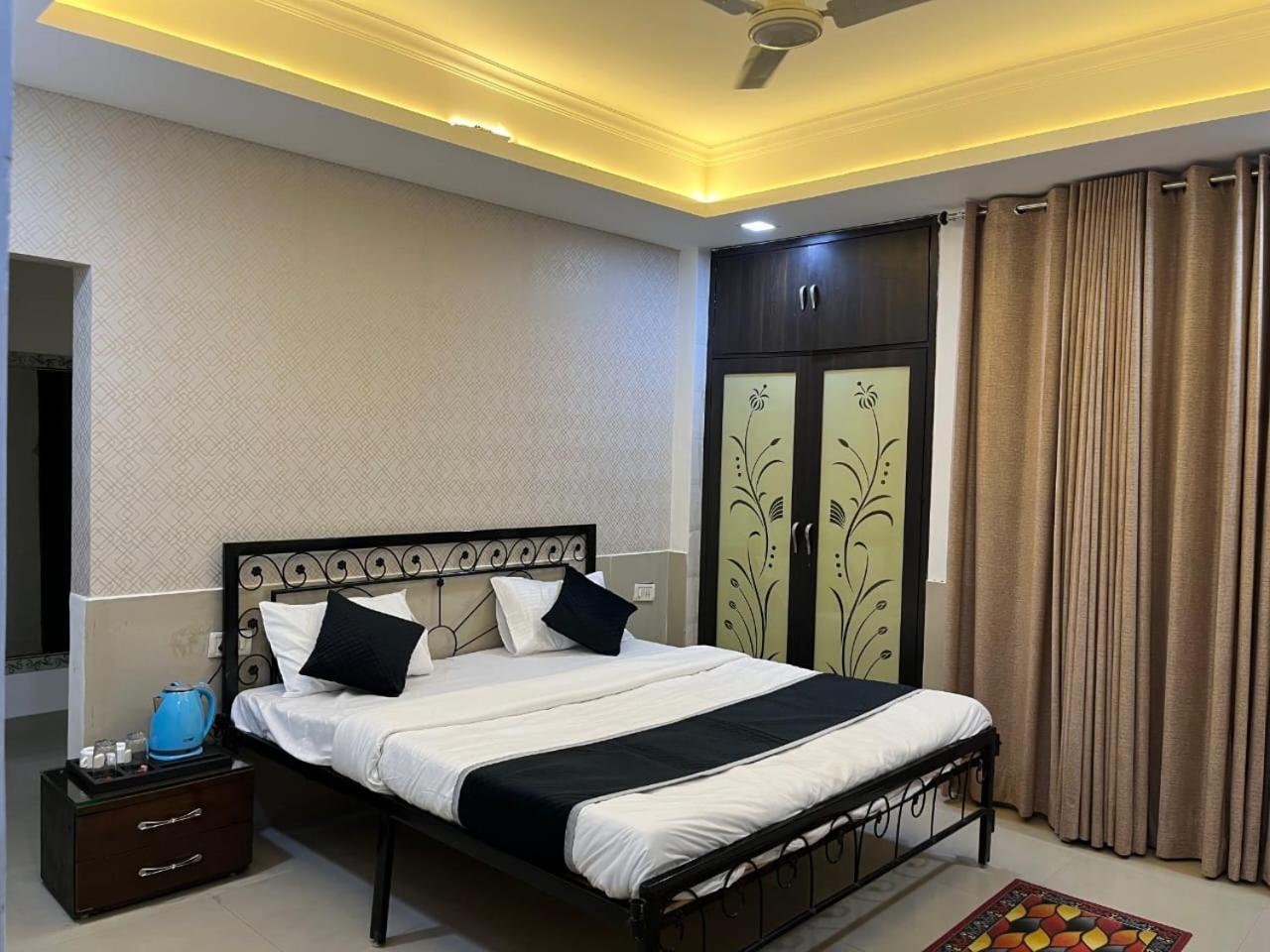 Al Taj Agra