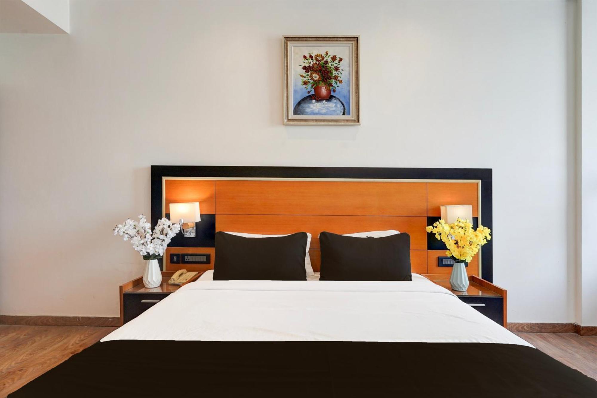 Hotel Townhouse Oak Agra Near Sultanganj Puliya Formerly Bb Grand