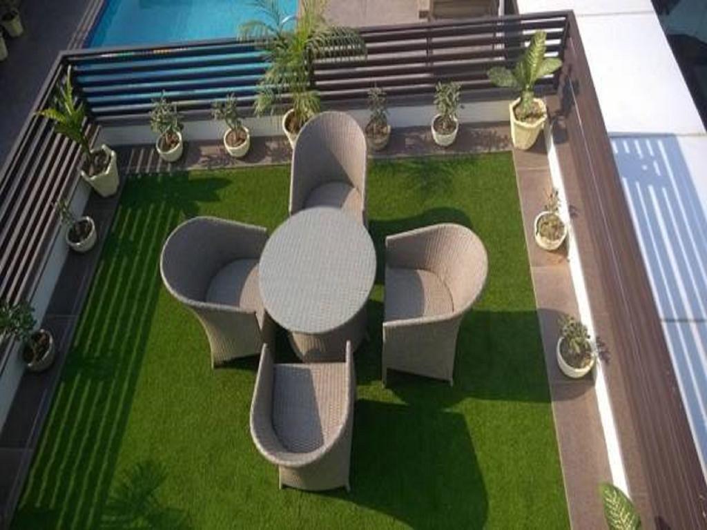 Seven Hills Tower Hotel