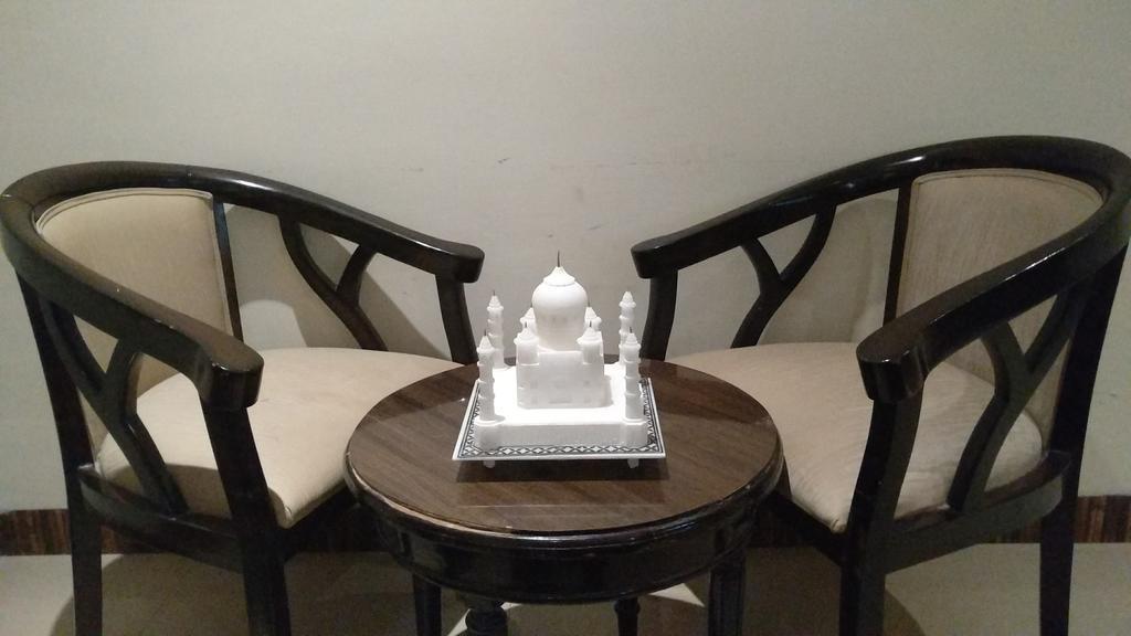 Karan Hotel Agra (Uttar Pradesh)