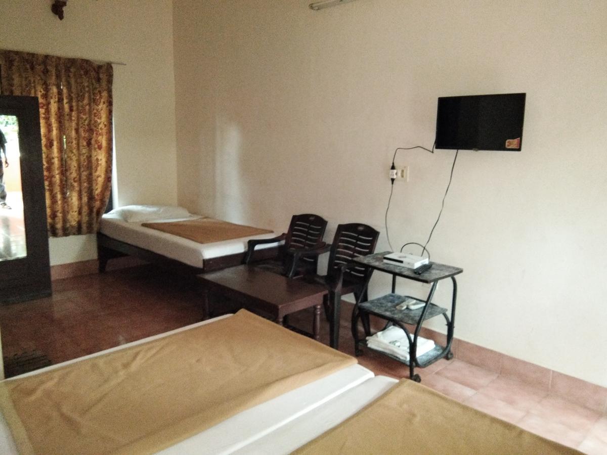 Hotel Highrange Residency *