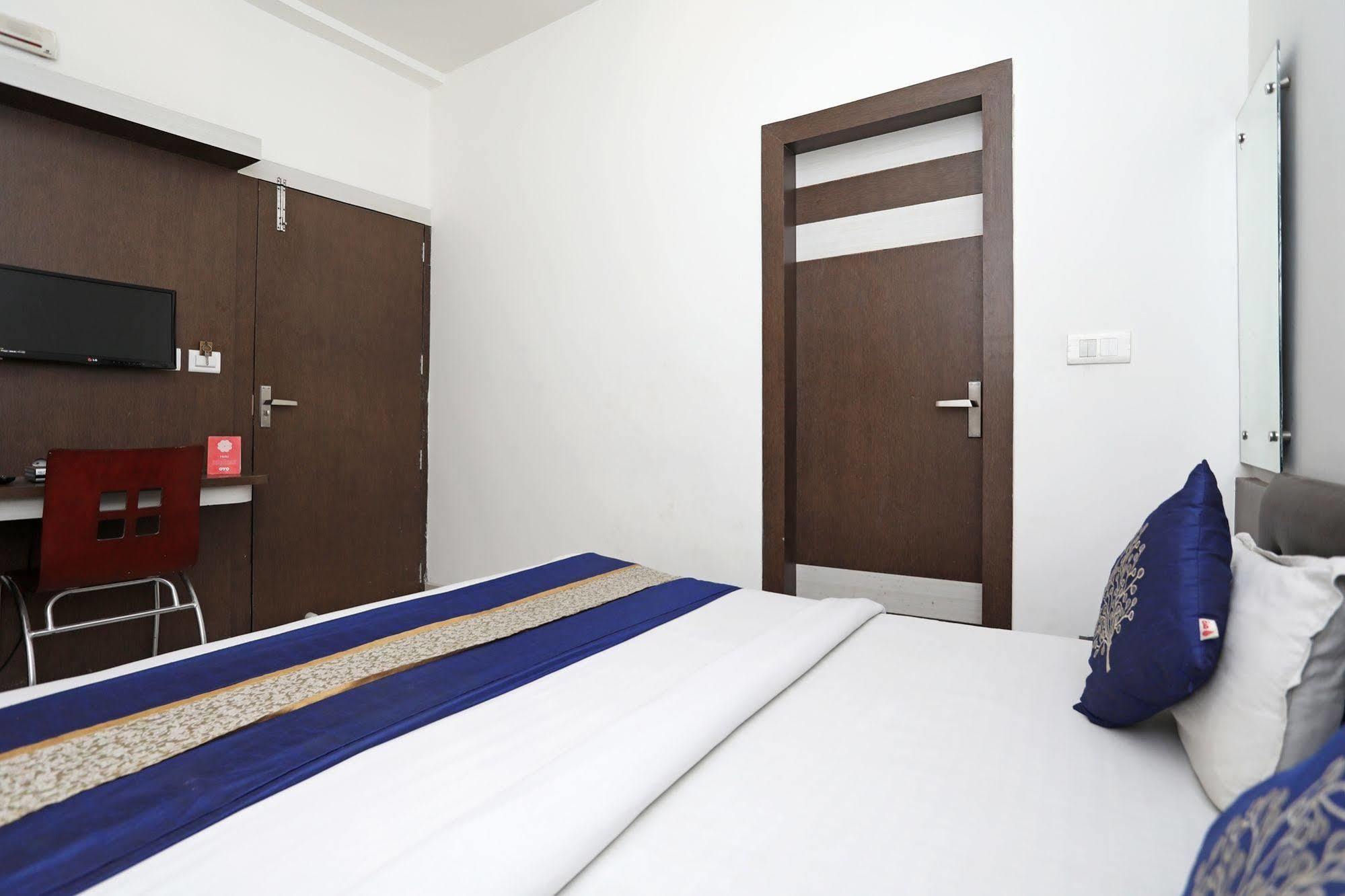 Riviera 3* Agra (Uttar Pradesh)