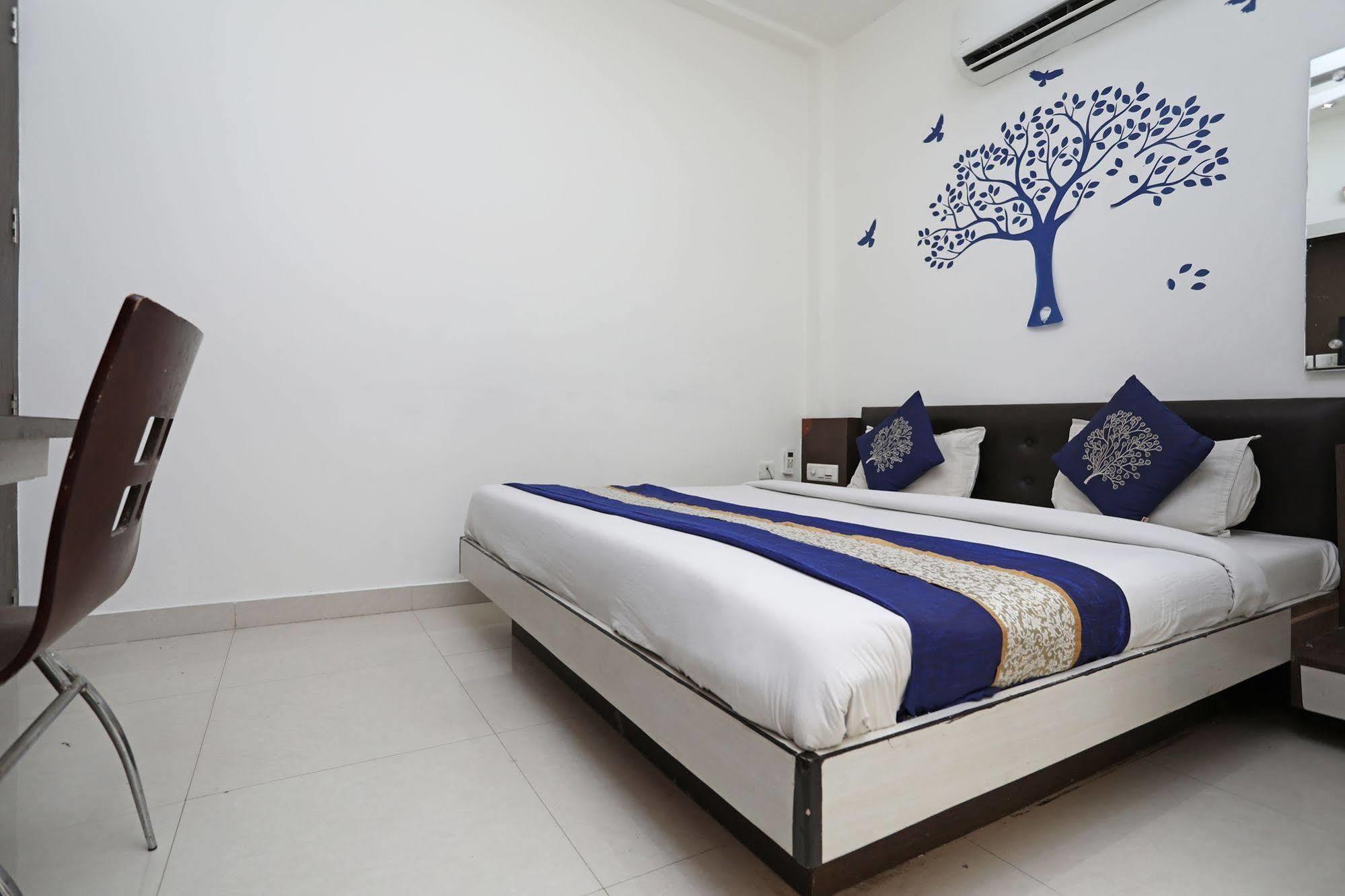 Hotel Riviera 3*