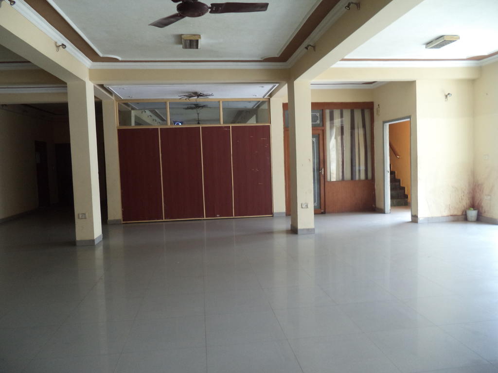 Hotel Viren International *