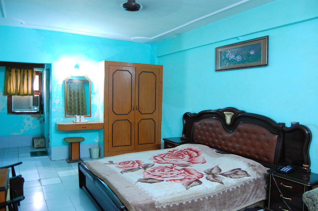 Viren International Hotel *