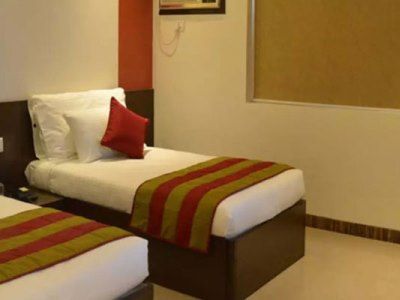 Karan 3* Agra (Uttar Pradesh)